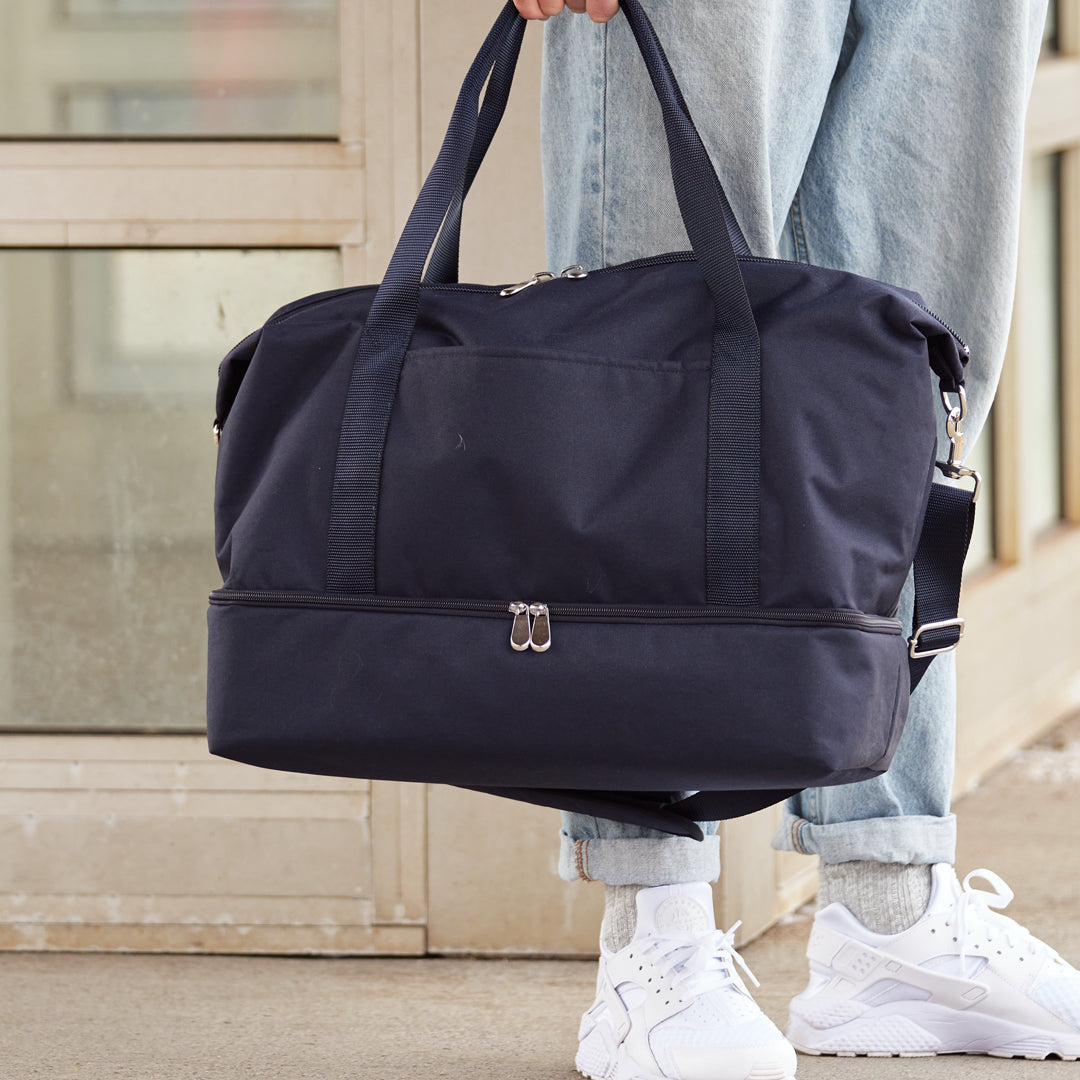 Lo and Sons popular Weekender Bag