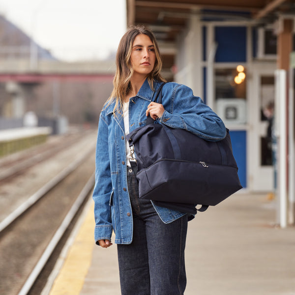Lo & Sons Weekend Shoulder Bags for Women